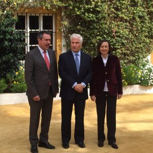 photo111761547783678137